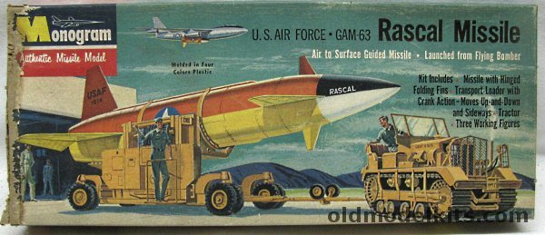 Monogram 1/48 GAM-63 Rascal Missile with Transporter/Loader and Tractor, PD42-98 plastic model kit